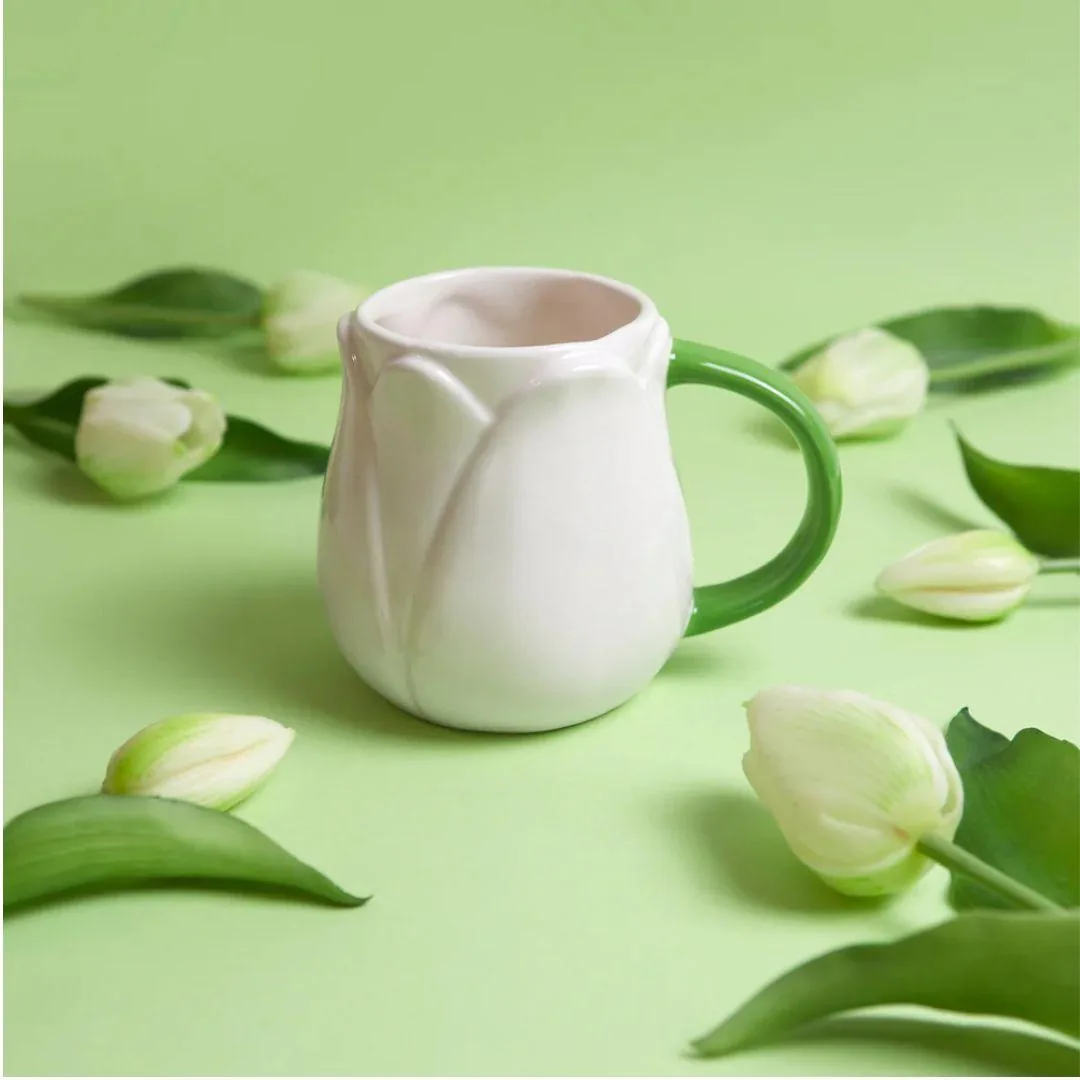 Tazza a forma di tulipano bianca 2